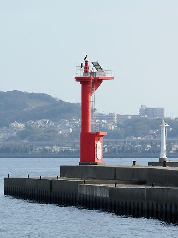 横須賀港平成3号防波堤灯台