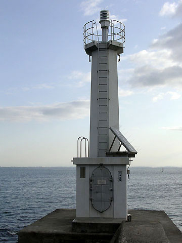 白子港南防波堤灯台