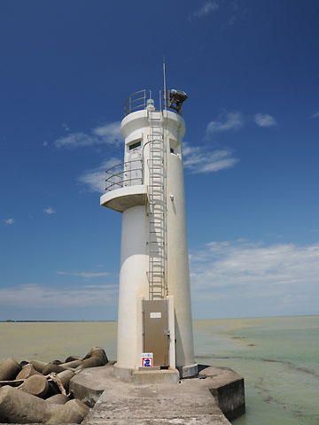 新潟港西区東防波堤灯台