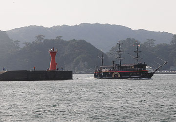下田港東防波堤灯台