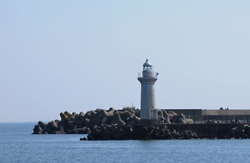 富山東防波堤灯台