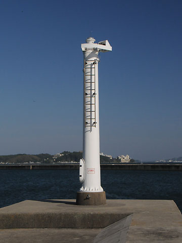 東幡豆港桑畑船だまり防波堤灯台