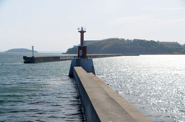 東幡豆港中柴南防波堤灯台