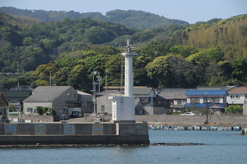 東幡豆港洲崎南防波堤灯台