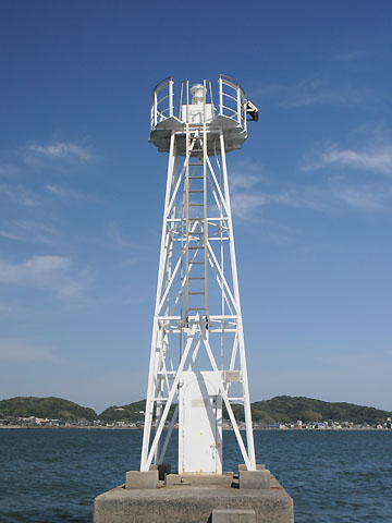 東幡豆港洲崎南防波堤外灯台