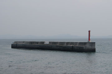 日間賀港第19号防波堤西灯台