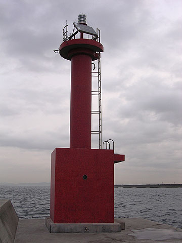 伊良湖港防波堤灯台