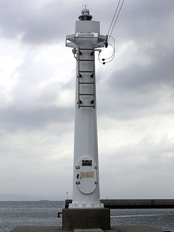 泉港東防波堤灯台