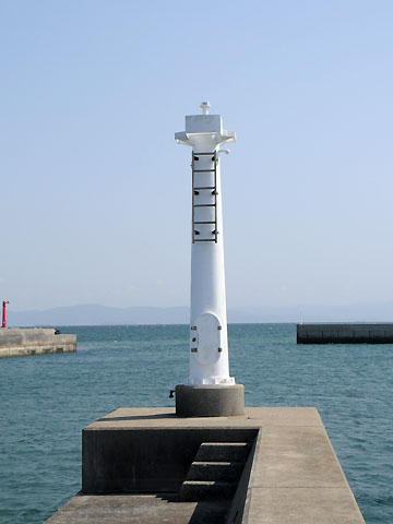 泉港東防波堤灯台