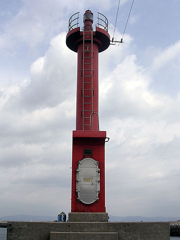 三河姫島漁港西防波堤灯台