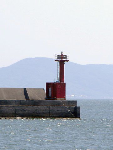 三河港蒲郡東防波堤西灯台