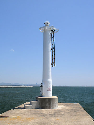 三河港海陽ヨットハーバー西防波堤灯台