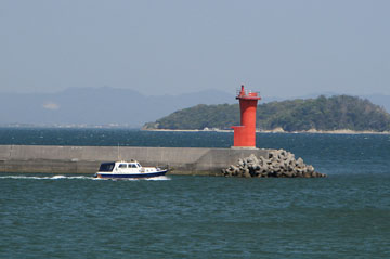 三河港形原東防波堤南灯台