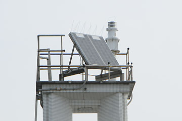 師崎港南防波堤灯台