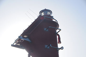 西幡豆港寺部南防波堤灯台