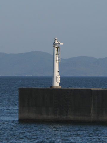 西幡豆港鳥羽沖防波堤東灯台