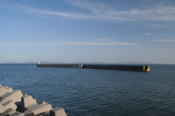 西幡豆港鳥羽沖防波堤東灯台