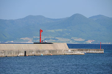 宇鉄港東防波堤灯台