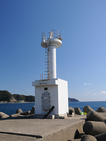 天津港西防波堤灯台