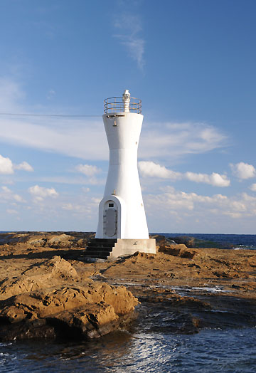 安房白浜港灯台