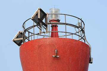 船形港東防波堤灯台