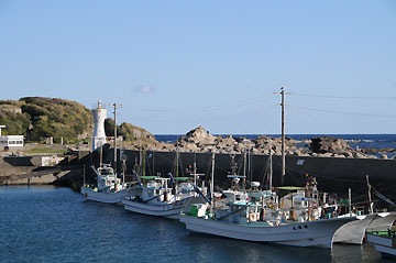 浜波太港防波堤灯台