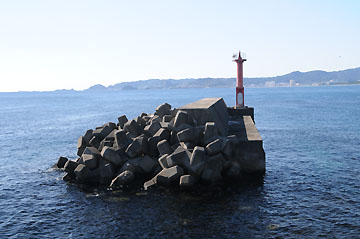 浜荻港防波堤灯台