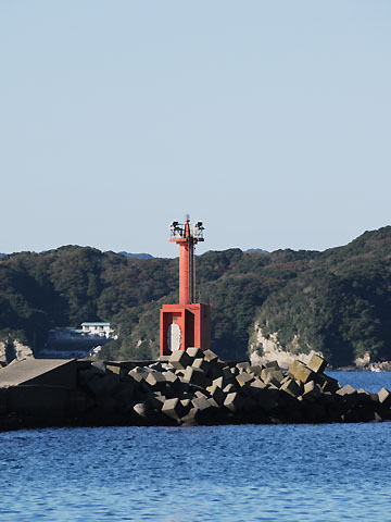 勝浦港南防波堤灯台