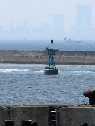 木更津港内第3号灯浮標