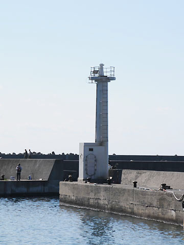 小湊港北防波堤灯台