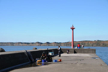 名洗港銚子マリーナ南防波堤灯台