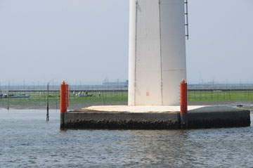 中の島大橋橋梁灯(P1灯)