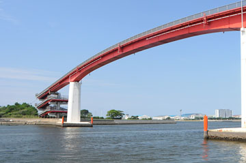 中の島大橋橋梁灯(P2灯)