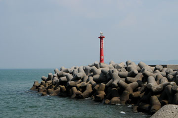 竹岡港第2防波堤灯台