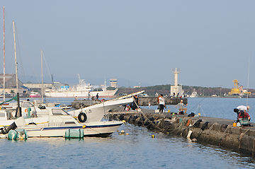 館山港防波堤灯台