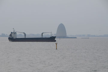 東京湾アクアライン海ほたる西方灯標