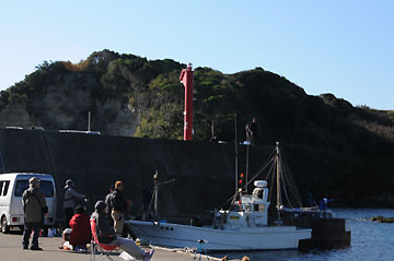 鵜原港A号防波堤灯台