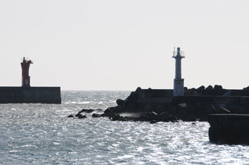四倉港東防波堤灯台