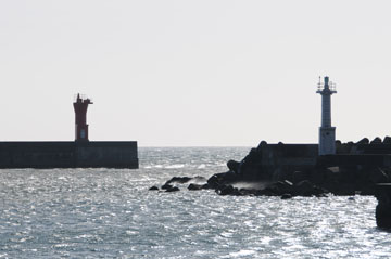 四倉港沖北防波堤南灯台