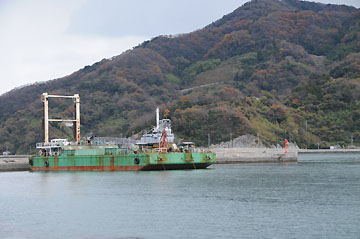 蒲刈港丸谷外防波堤灯台