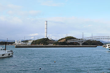 大西港一文字防波堤南灯台