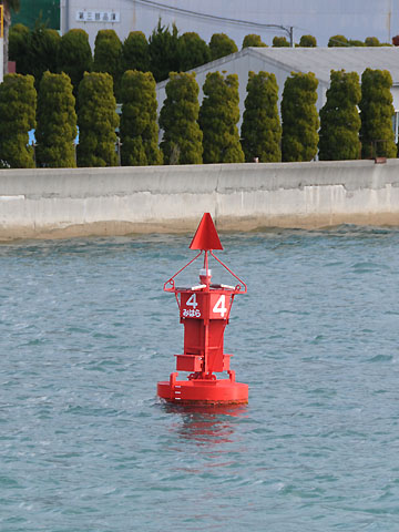 尾道糸崎港三原第4号灯浮標