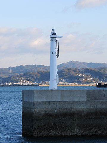 尾道糸崎港戸崎北防波堤西灯台