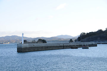 尾道糸崎港戸崎北防波堤西灯台