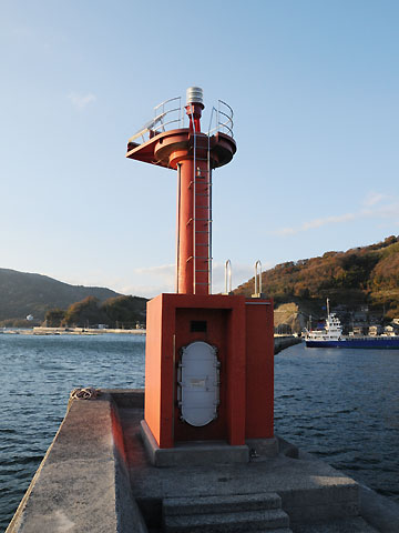 釣士田港釣士田防波堤灯台