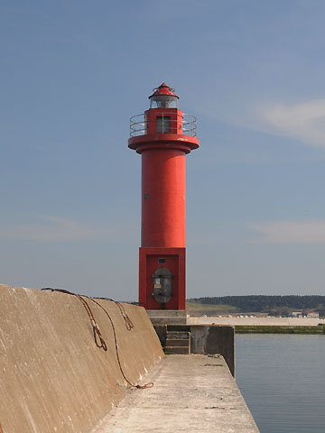 東浦港北防波堤灯台
