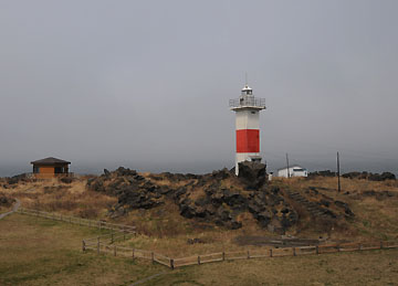 沓形岬灯台
