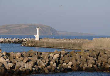 前浜港南防波堤灯台