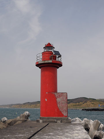 鬼鹿港西防波堤灯台