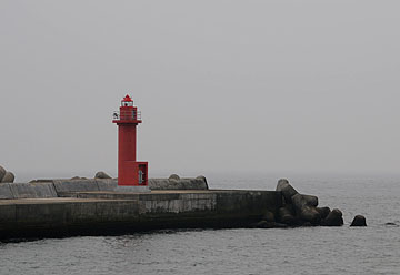 様似港外東防波堤灯台